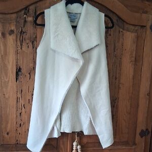 Elegant Cream Sleeveless Vest